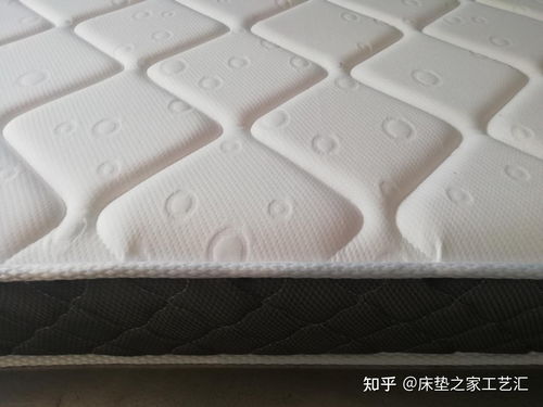 彈簧床墊正反面怎么區(qū)分？記憶彈簧床墊的辨識(shí)與養(yǎng)護(hù)指南